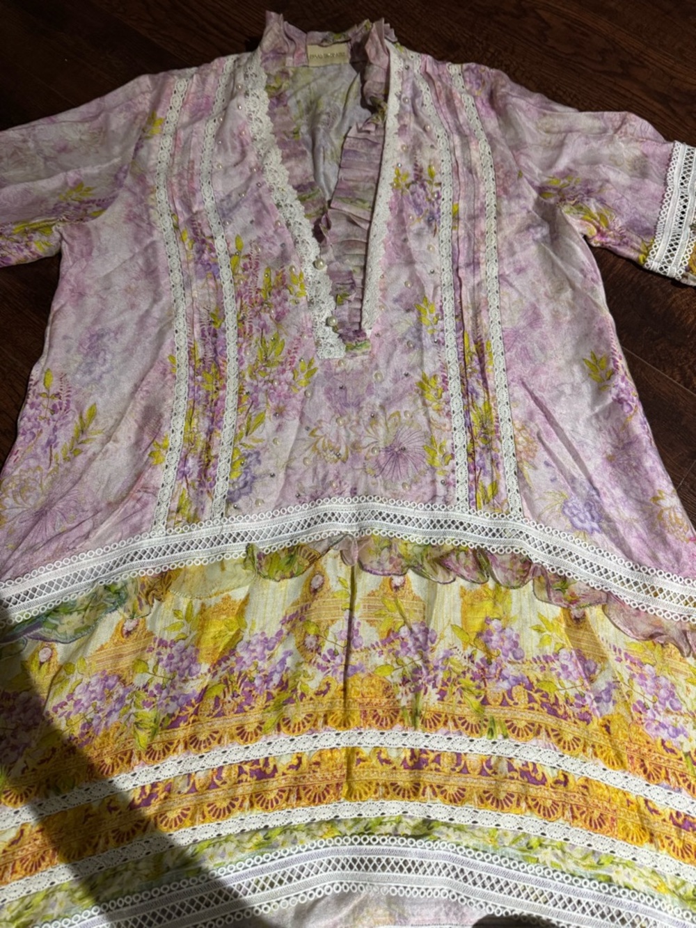 Farah Talib Kurti